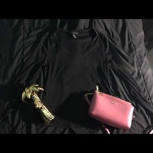 💫BLACK RIBBED FITTED LONG SLEEVE TOP🖤